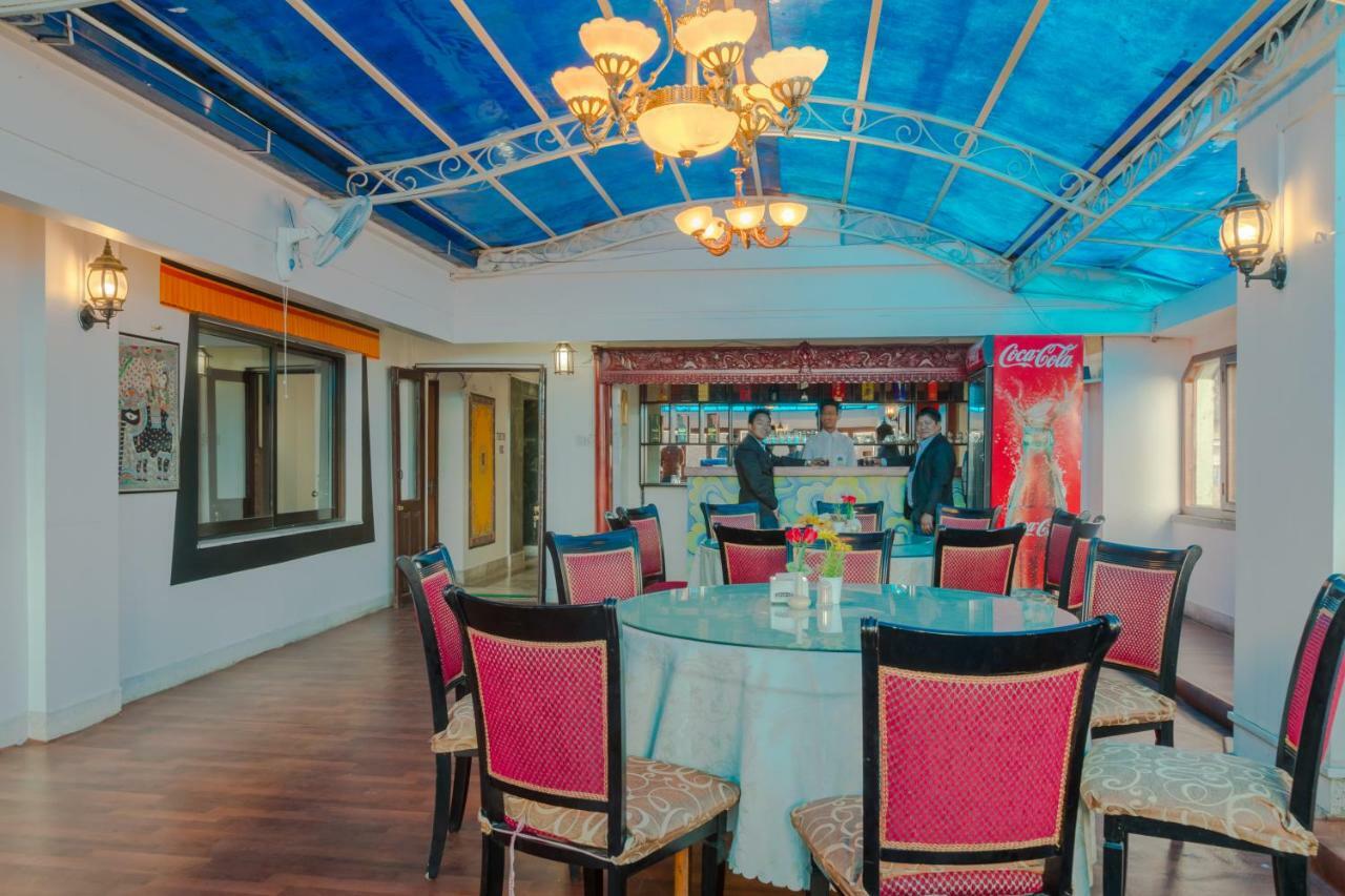 Skyline Hotel Kathmandu Exterior foto