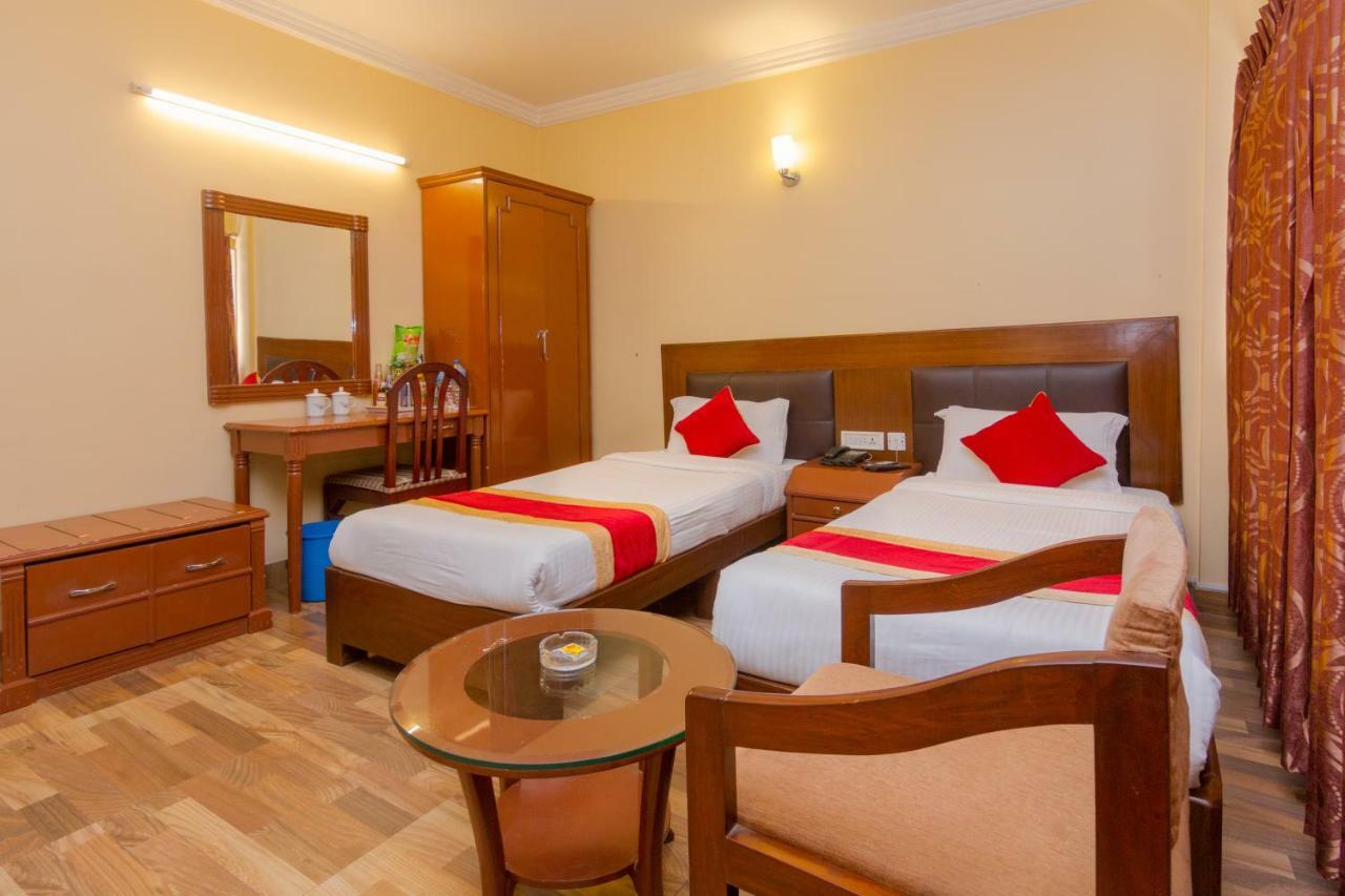 Skyline Hotel Kathmandu Exterior foto