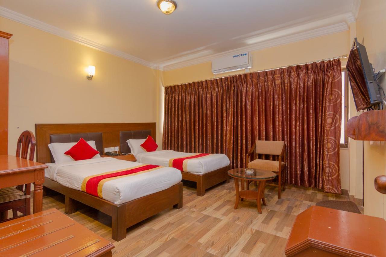 Skyline Hotel Kathmandu Exterior foto