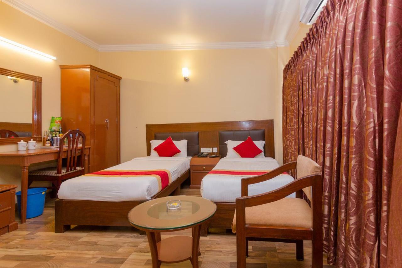 Skyline Hotel Kathmandu Exterior foto